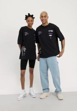 YOURTURN UnisexT-Shirt Con StampaBlack Donna T-shirt E Top YO12100N0-Q12 1 YOURTURN UnisexT-Shirt Con StampaBlack Donna T-shirt E Top YO12100N0-Q12 -Yourturn 0158c0fa3e024781b3042cc75cd0155c scaled