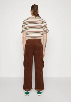 YOURTURN Corduroy Unisex - Pantaloni Cargo - Dark Brown -Yourturn 0e07567522ac467db95b50c007f851df scaled