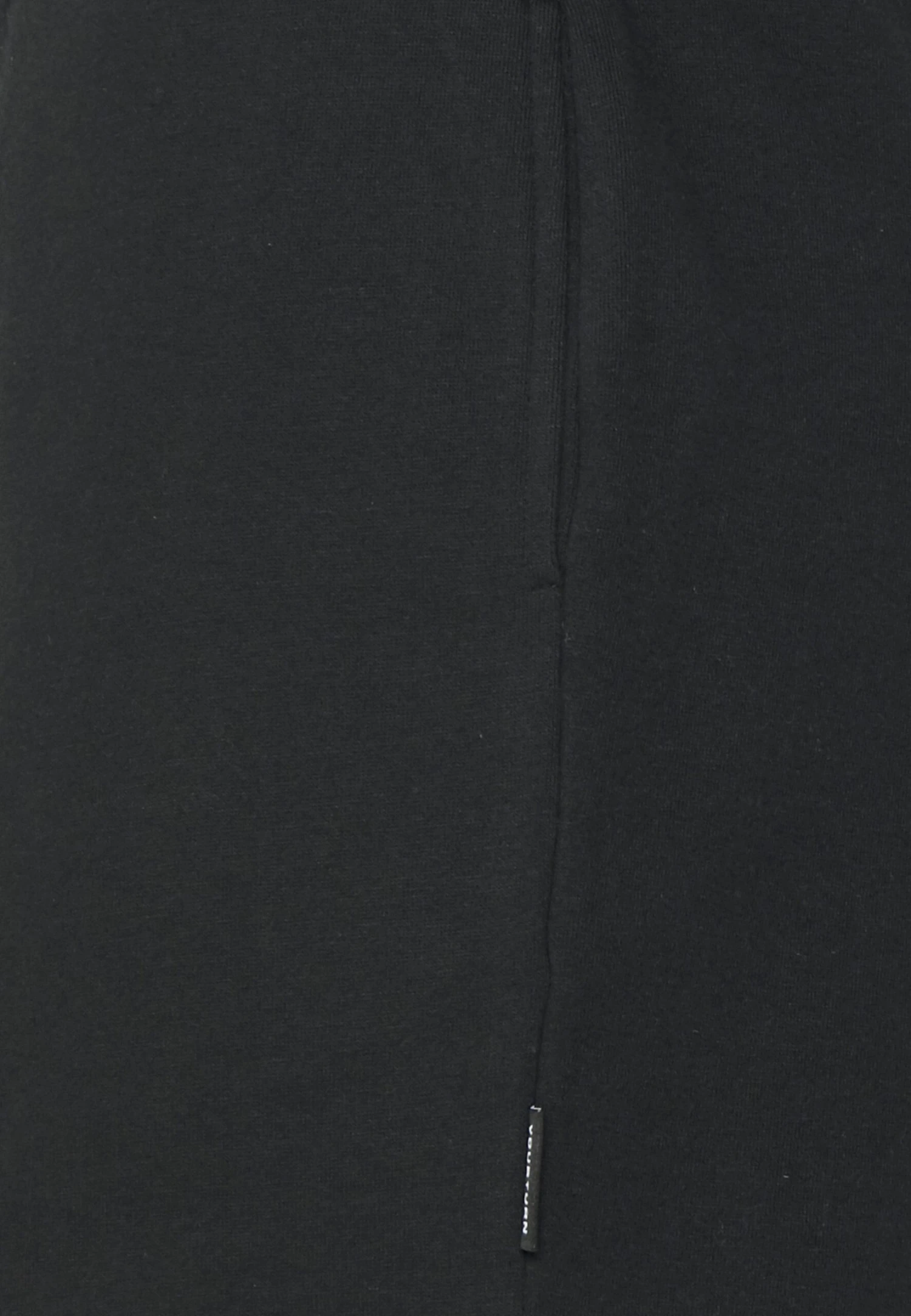 Unisex- Shorts - Black YOURTURN Unisex- Shorts - Black -Yourturn 10dd8704c1ba4c3ba7e75320541fd88f scaled