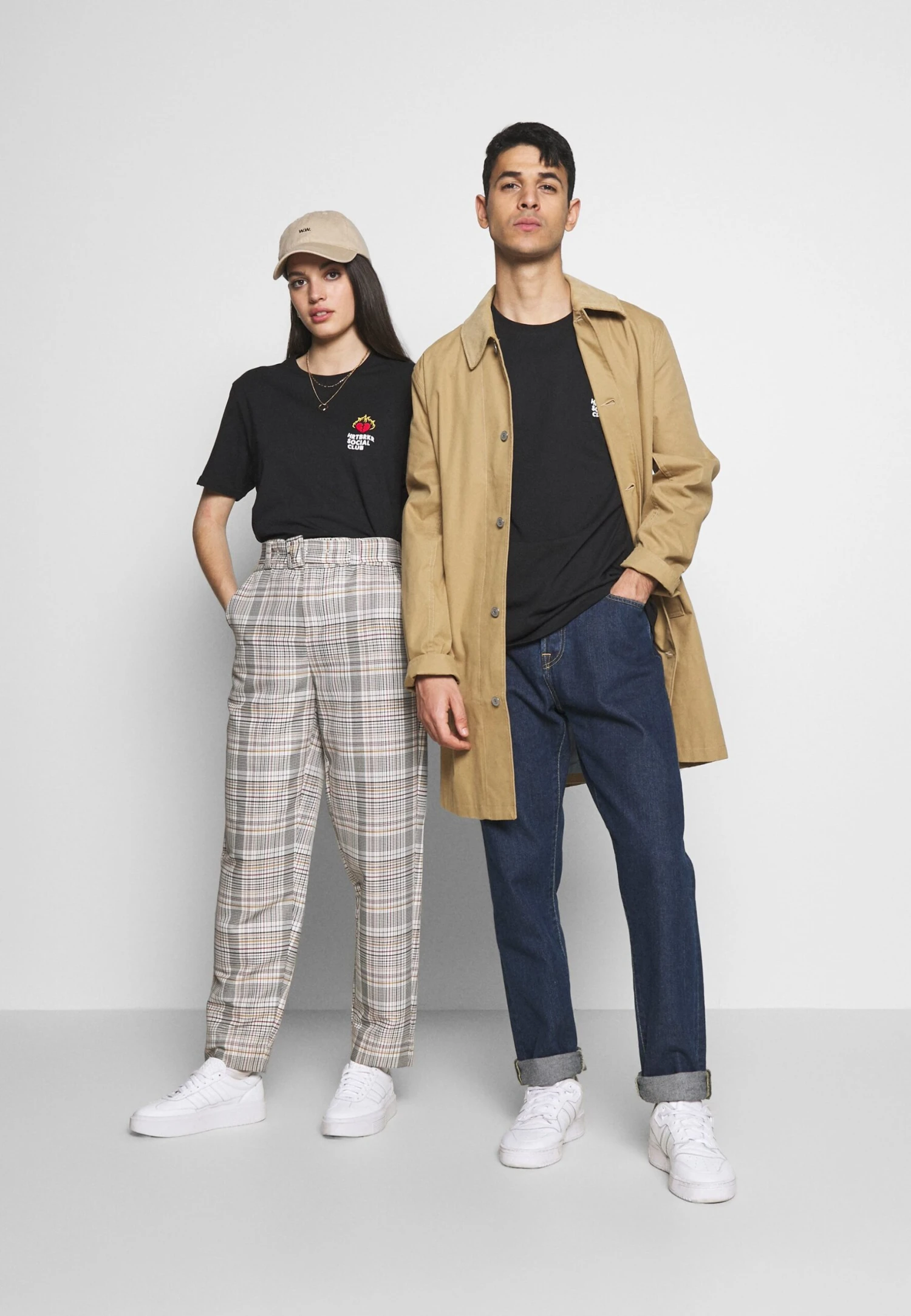 UnisexT-Shirt Con StampaBlack Uomo T-shirt e polo YO121002A-Q11 YOURTURN UnisexT-Shirt Con StampaBlack Uomo T-shirt E Polo YO121002A-Q11 -Yourturn 1e9d2ddc1b8a47aeb93ab76d86e73f88 scaled