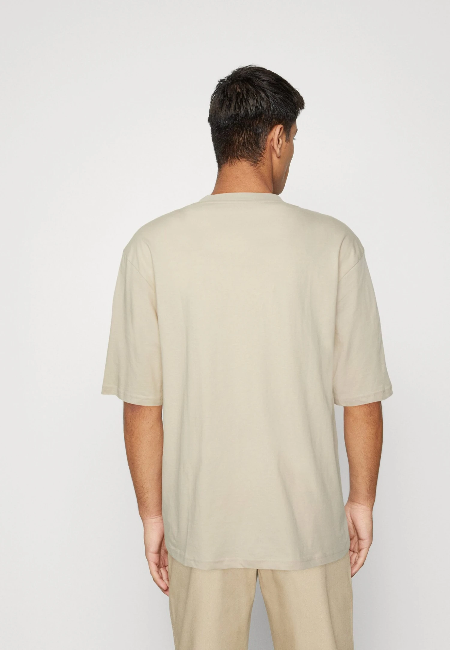 UnisexT-Shirt Con StampaBeige Donna T-shirt e top YO12100YO-B11 YOURTURN UnisexT-Shirt Con StampaBeige Donna T-shirt E Top YO12100YO-B11 -Yourturn 29520bae02ae4866971d0b658b3576f6 scaled