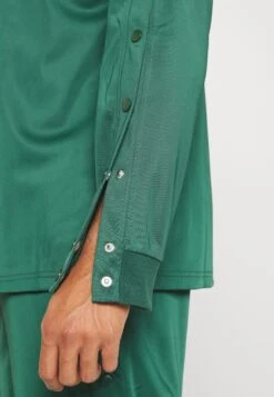 YOURTURN UnisexMaglietta A Manica LungaDark Green Uomo T-shirt E Polo YO12100RL-M11 6 YOURTURN UnisexMaglietta A Manica LungaDark Green Uomo T-shirt E Polo YO12100RL-M11 -Yourturn 2b7642b57fcd47a080bd29ebccc98ff5 scaled