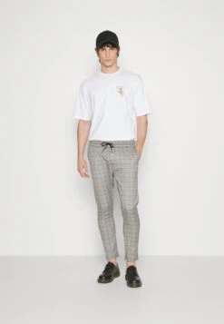 YOURTURN UnisexT-Shirt Con StampaWhite Donna T-shirt E Top YO121012Z-A11 1 YOURTURN UnisexT-Shirt Con StampaWhite Donna T-shirt E Top YO121012Z-A11 -Yourturn 2d580e69a3d34d268dcfb64d67439425 scaled