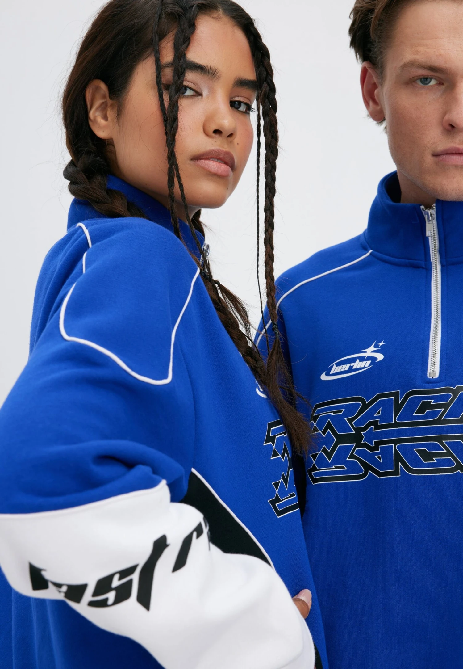 Unisex - Felpa - Black/Blue YOURTURN Unisex - Felpa - Black/Blue -Yourturn 3e62216556e248a5b1ae2f921d650012 scaled