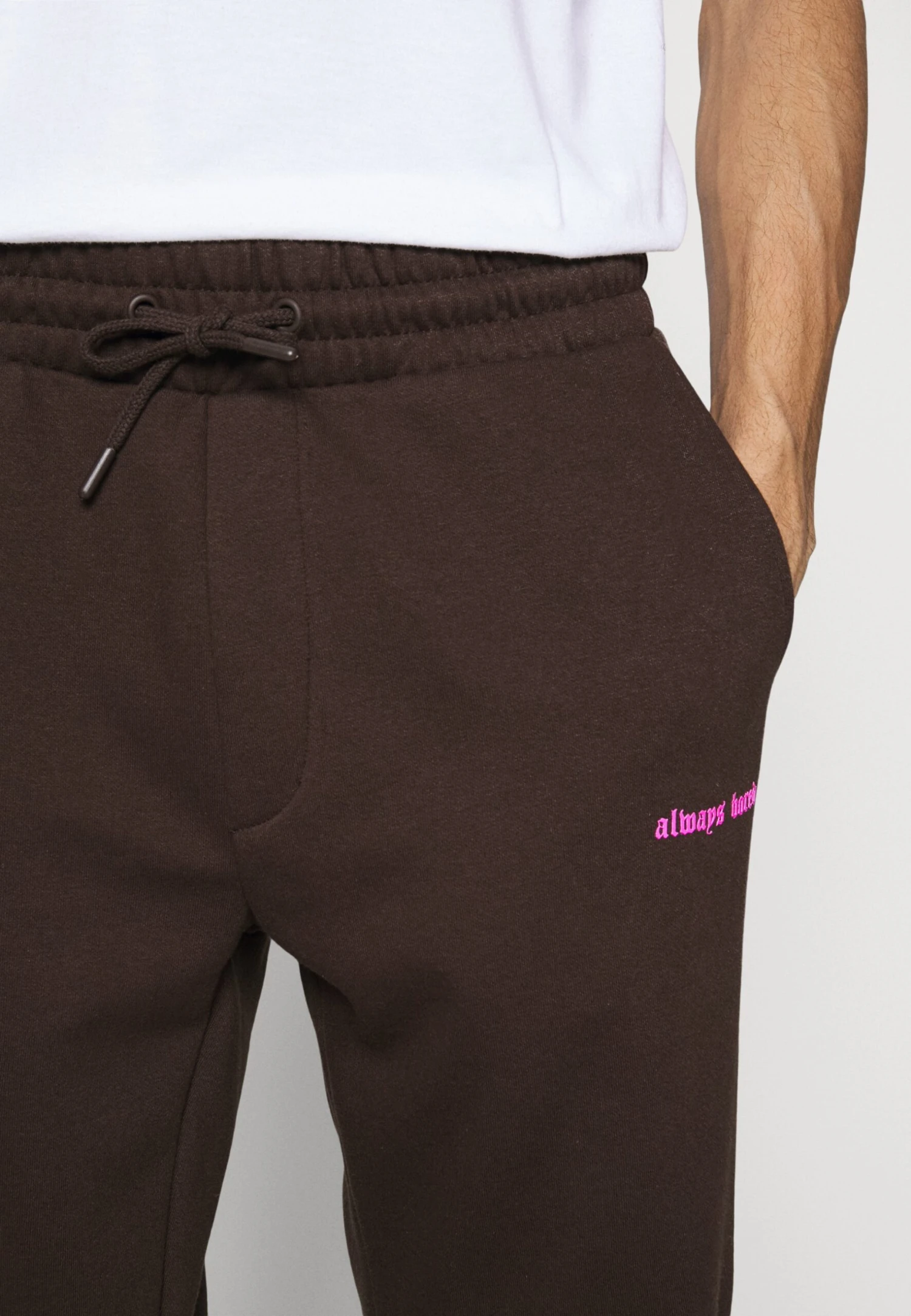 UnisexPantaloni SportiviBrown Uomo Pantaloni YO12100V1-O11 YOURTURN UnisexPantaloni SportiviBrown Uomo Pantaloni YO12100V1-O11 -Yourturn 5aa8af774a604b56a556304cadcadf8a scaled