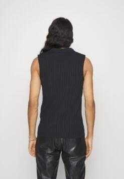 YOURTURN UnisexTopBlack Donna T-shirt E Top YO12100ZQ-Q11 -Yourturn 7298c3f85a234a3c94696af9f77d299e scaled