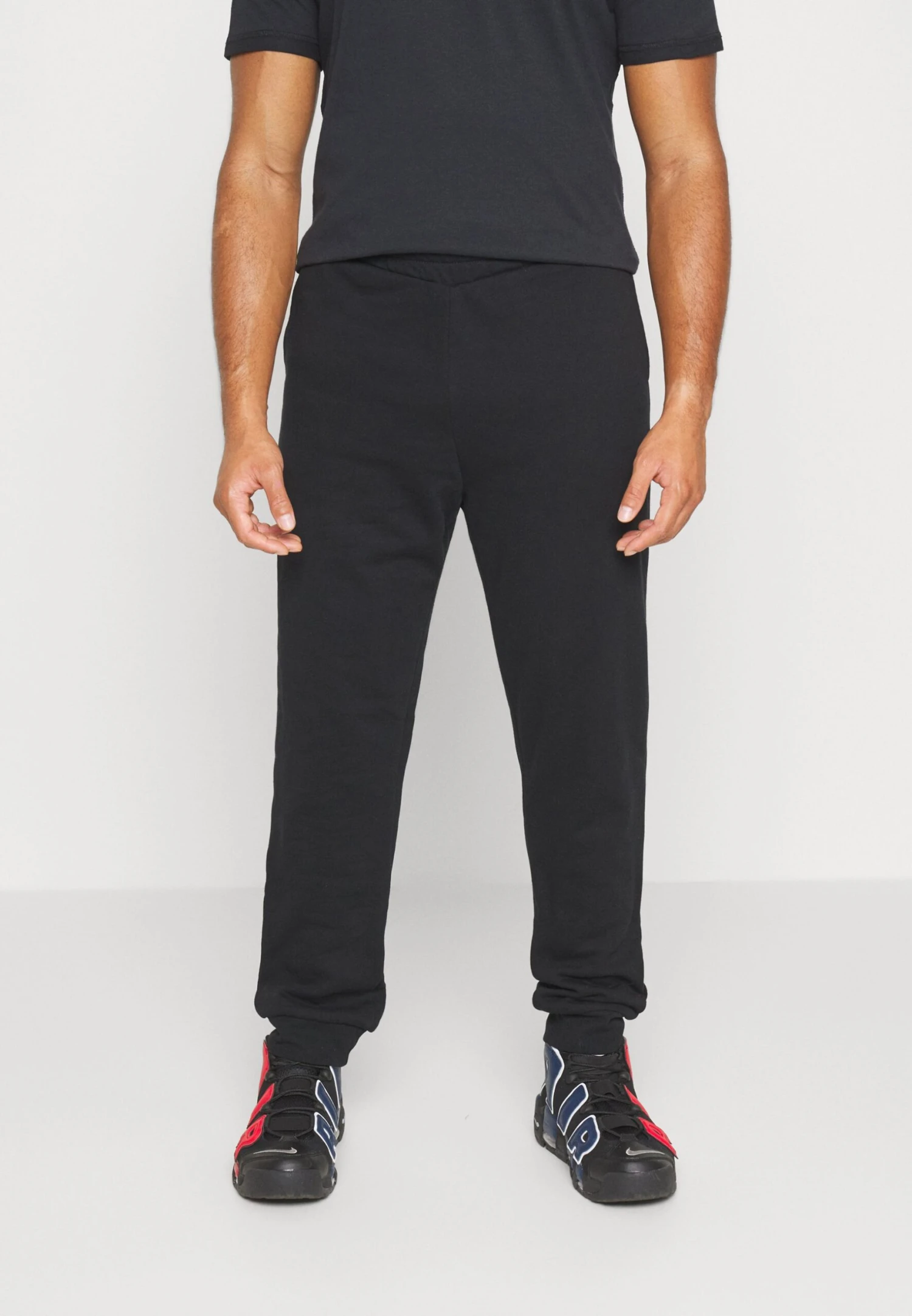 UnisexPantaloni SportiviBlack Uomo Pantaloni YO12100PV-Q11 YOURTURN UnisexPantaloni SportiviBlack Uomo Pantaloni YO12100PV-Q11 -Yourturn 8659dc72f6f64a88b3dbe0be6724ce9e scaled