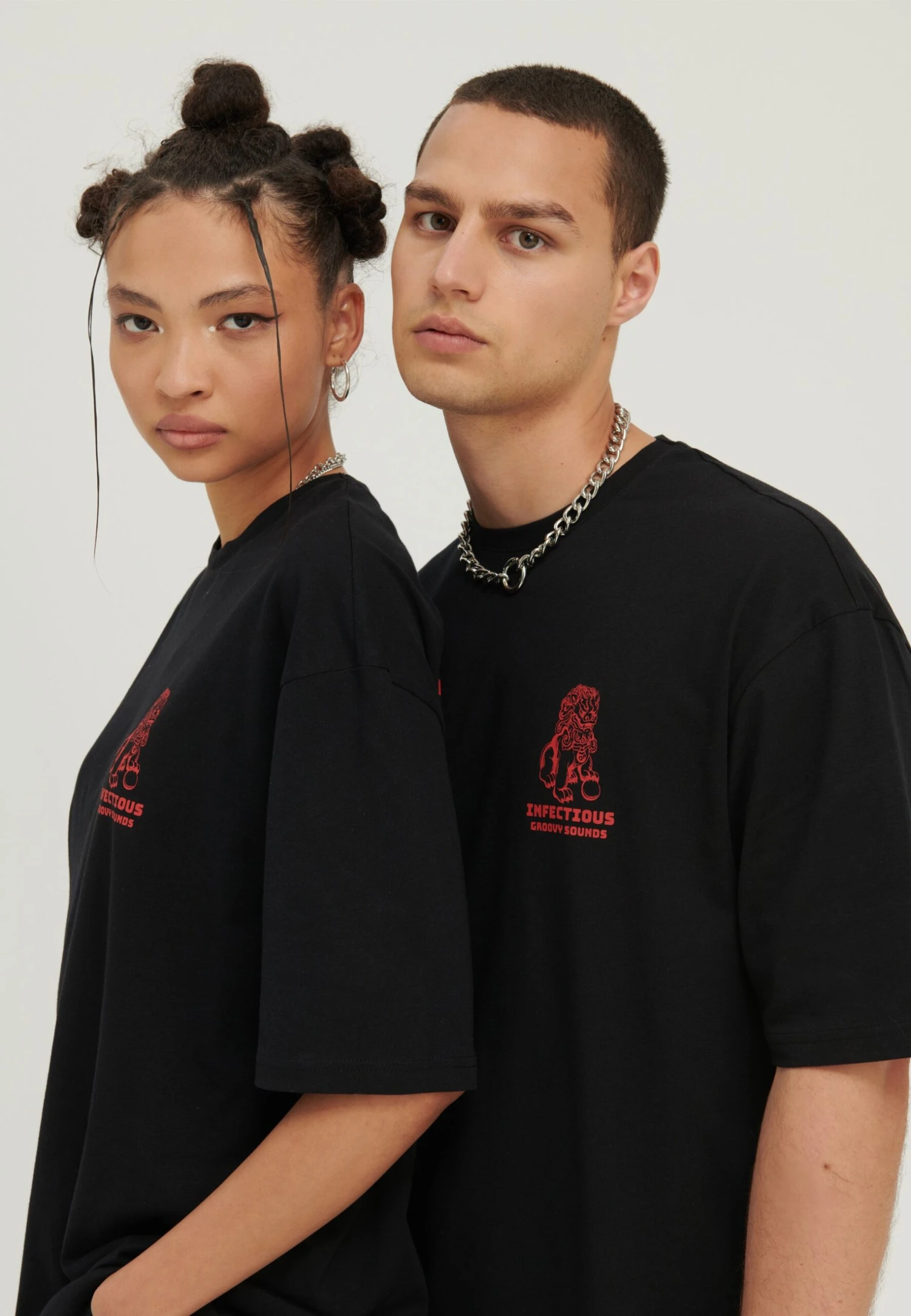 UnisexT-Shirt Con StampaBlack Uomo T-shirt e polo YO121017D-Q11 YOURTURN UnisexT-Shirt Con StampaBlack Uomo T-shirt E Polo YO121017D-Q11 -Yourturn 894d132e9cfa43b2aa0e84f04e617fc9 scaled