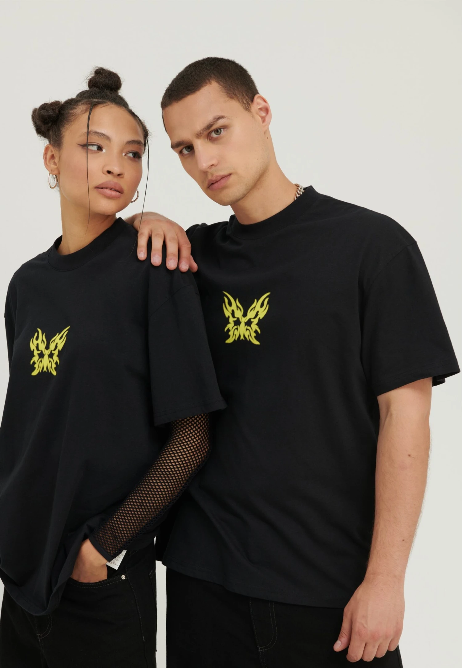 UnisexT-Shirt Con StampaBlack Donna T-shirt e top YO1210100-Q11 YOURTURN UnisexT-Shirt Con StampaBlack Donna T-shirt E Top YO1210100-Q11 -Yourturn a2deede358e24c7d8bdb826becabc624 scaled