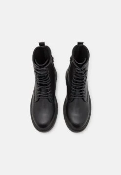 YOURTURN Stivaletti StringatiBlack Uomo Stivaletti/Stivali YO112K025-Q11 -Yourturn aa062a326a394213ad63f021d07fcd5b scaled