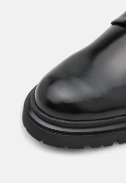 YOURTURN Leather UnisexStringate SportiveBlack Uomo Scarpe Con I Lacci YO115M007-Q11 5 YOURTURN Leather UnisexStringate SportiveBlack Uomo Scarpe Con I Lacci YO115M007-Q11 -Yourturn b5ccc4155fda4429aad0df5e4fcdb0da scaled