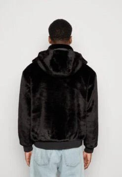 YOURTURN Giacca InvernaleBlack Uomo Giacche YO122T03R-Q11 -Yourturn b69717c3558e48f98329c556f739bf64 scaled