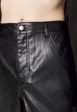 Phluid Project X Yourturn Unisex - Pantaloni - Black -Yourturn ba7e6489c3bd4ebfa3e6a0e51b73ee5c scaled