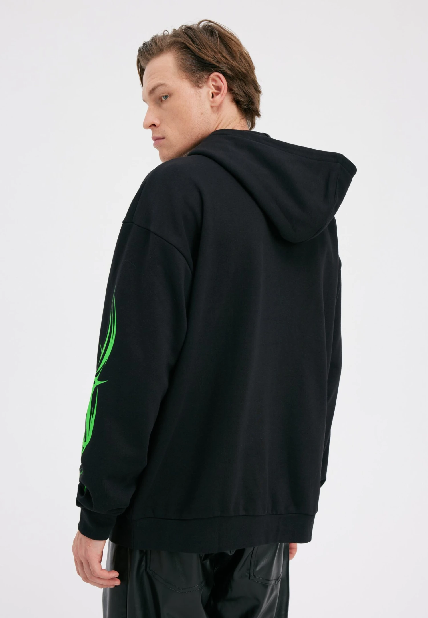 UnisexFelpaBlack Uomo Maglieria e Felpe YO121014E-Q11 YOURTURN UnisexFelpaBlack Uomo Maglieria E Felpe YO121014E-Q11 -Yourturn bb64c9e03f7a427991ebce31f764bf95 scaled