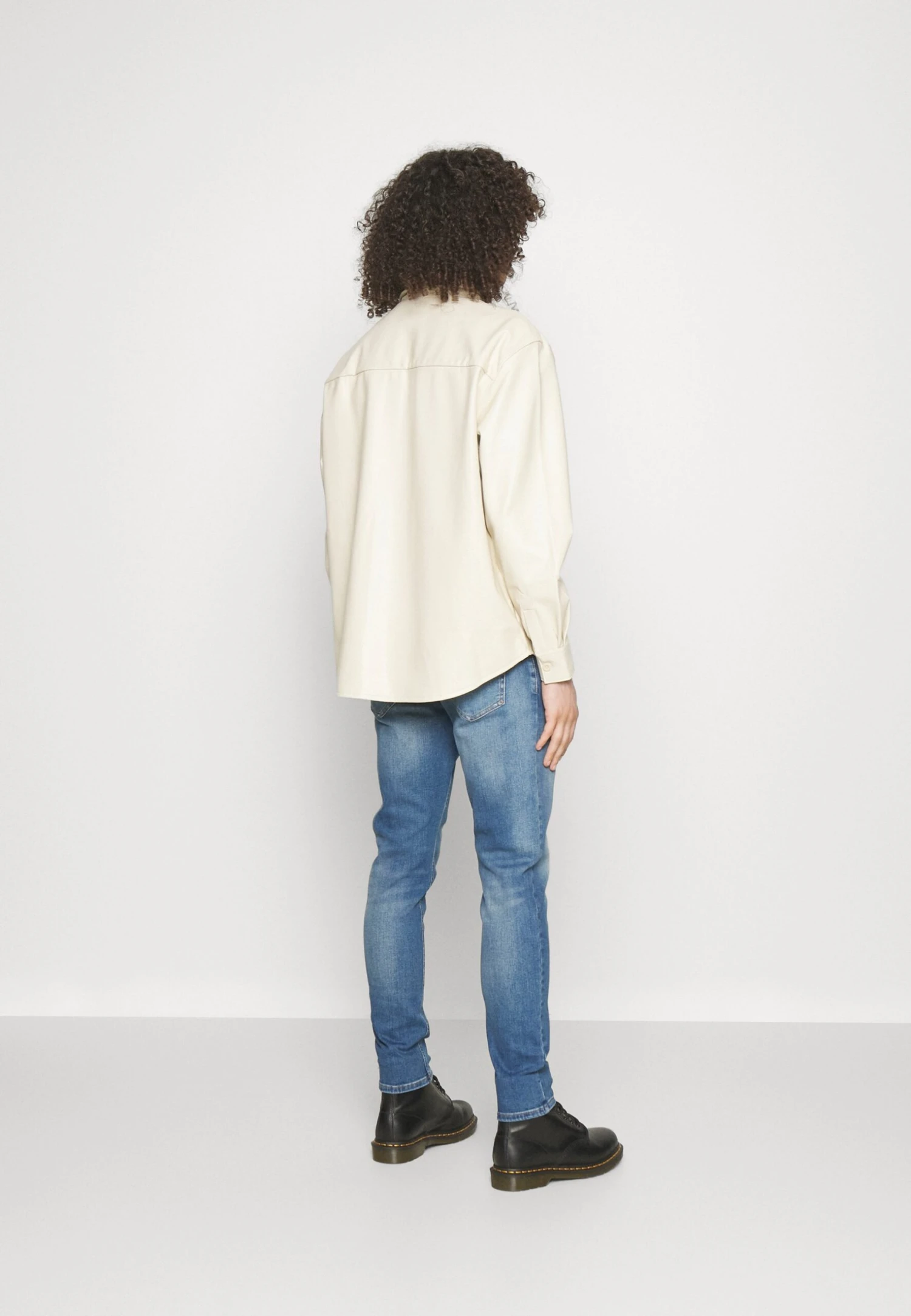 UnisexGiacca In SimilpelleBeige Uomo Giacche YO12100J4-B11 YOURTURN UnisexGiacca In SimilpelleBeige Uomo Giacche YO12100J4-B11 -Yourturn c671d83259a145cbb626a655a3237175 scaled