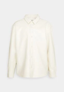 YOURTURN UnisexGiacca In SimilpelleBeige Uomo Giacche YO12100J4-B11 3 YOURTURN UnisexGiacca In SimilpelleBeige Uomo Giacche YO12100J4-B11 -Yourturn c6cb063c676b4fd68f707b4c1cfdb5d9 scaled