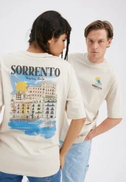 YOURTURN UnisexT-Shirt Con StampaBeige Uomo T-shirt E Polo YO121015G-B11