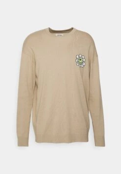 YOURTURN Crewneck With A FlowerMaglioneBeige Uomo Maglieria YO12100PZ-B11 -Yourturn d4257cdb440247a68158075ba029f34e scaled