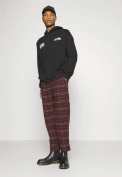 YOURTURN UnisexFelpa Con CappuccioBlack Uomo Maglieria E Felpe YO121013Y-Q11 -Yourturn db07595c5dba4702b214b16d3e84f8de scaled