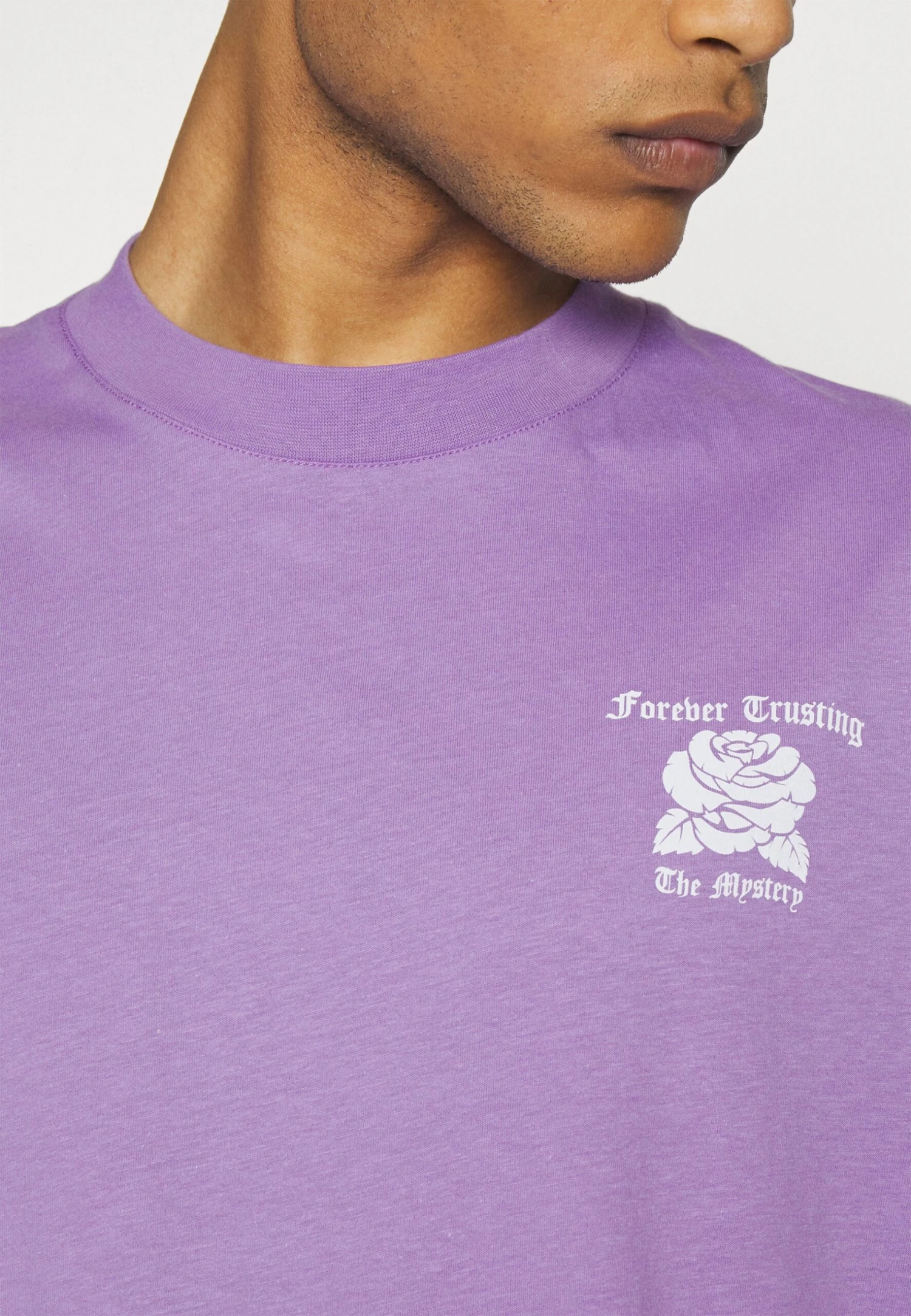 UnisexT-Shirt Con StampaLilac Uomo T-shirt e polo YO121011H-I11 YOURTURN UnisexT-Shirt Con StampaLilac Uomo T-shirt E Polo YO121011H-I11 -Yourturn ed16e5609a2e4201a0949f77f3ede970 scaled