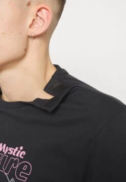 YOURTURN UnisexT-Shirt Con StampaBlack Uomo T-shirt E Polo YO12100OT-Q11 7 YOURTURN UnisexT-Shirt Con StampaBlack Uomo T-shirt E Polo YO12100OT-Q11 -Yourturn f092a89032704778b07eb551b306a16f scaled